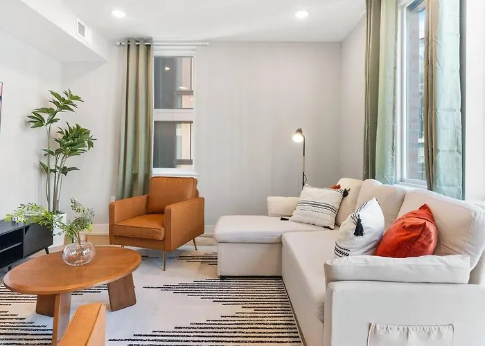 Central Nolibs, By Fishtown, Rooftop Access, Sleeps 6Ppl, Lux Queen Beds, Smart Tvs, Views